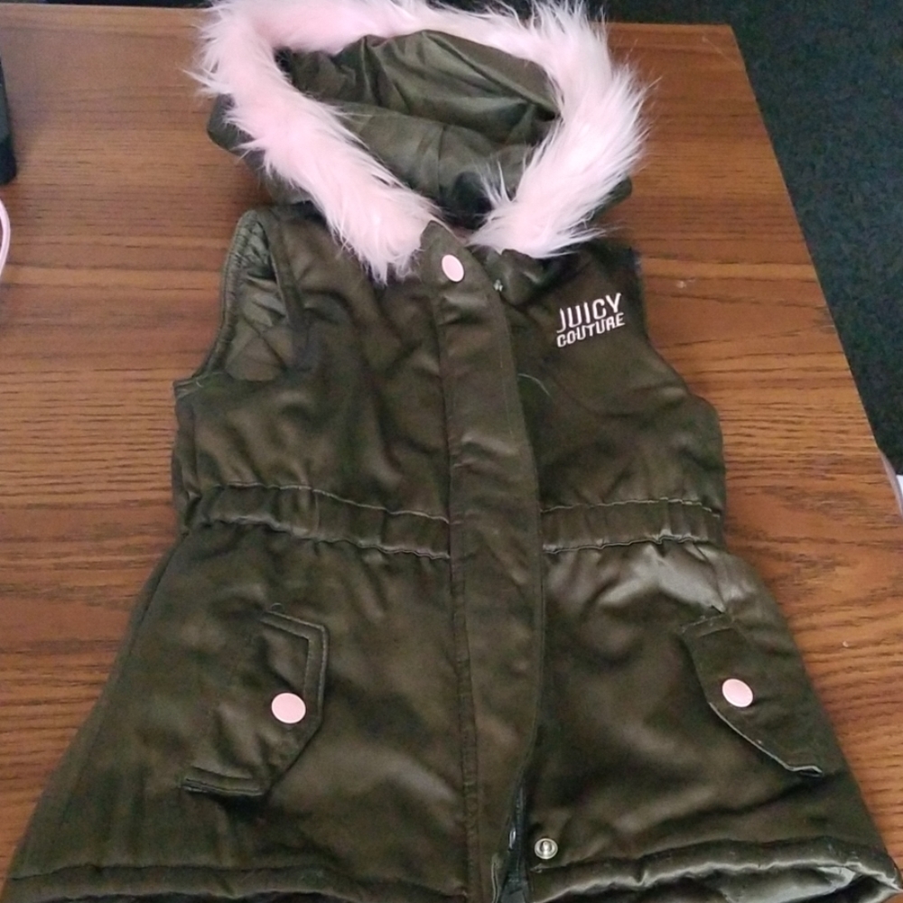 Kid's Juicy Couture Vest - Picture 1 of 7